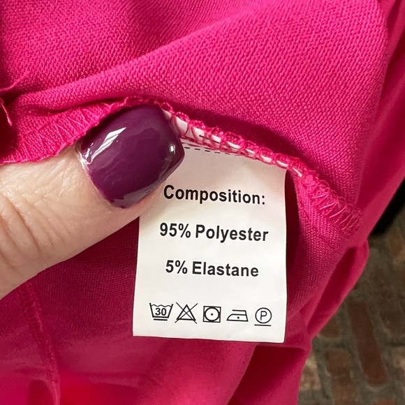 Bright Pink V-Neck Short Dress - Picture 4 of 7